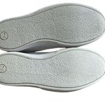 Puma  Women's Love Sneaker white Photo 2