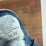 Chic Jeans Vintage Denim Chic 90’s Tapered Leg High Waisted Mom Jeans 34 waist Photo 5