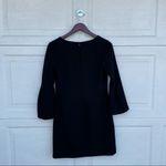 Trina Turk  Women’s Dress Black Heiress Bell Sleeve Crepe Shift V Neck Size 2 Photo 2