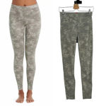 Spanx Jean-ish Ankle Leggings Stone Wash Camo Print Size Small Photo 1