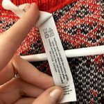 Bethany Mota  snowflake red black white knit cardigan sweater classic vintage Photo 3