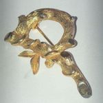 Sarah Coventry Gold Tone Vintage Initial P Brooch Shoulder Pin Photo 4