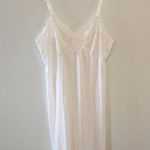 Vanity Fair Vintage Pinehurst Lingerie Slip Negligee Night Gown size 36 Cream Photo 0