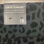 Torrid size 1 1x 14 16 pixie pant black leopard new casual ankle work velour Photo 7