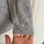 American Eagle EUC |  Outfitters women’s soft & sexy hooded plush top —‎ medium Photo 1