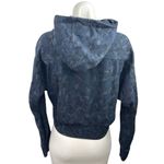 Athleta  Women's Blue Camouflage Long Sleeve Athletic Sweatshirt Hoodie Top Sz XS Photo 1
