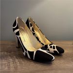 Diane Von Furstenberg  Women's Black White Print Pump Heels Shoes Gold Heel 7M Photo 13