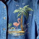 HARRITON WO SIZE M DENIM BUTTON DOWN SHIRT FLAMINGO WITH GLITTER CRYSTAL… Blue Size M Photo 2