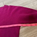White + Warren waffle texturized cashmere sweater fuchsia pink sz S Photo 3