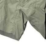 Arc’teryx Parapet Shorts Women’s Size 6 Green Hiking Outdoor Travel Utility Photo 4