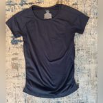 Gaiam  Dark grey charcoal  Short Sleeve Tee size medium activewear Photo 0
