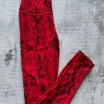 Alo Yoga High Waist Vapor Legging Red Snakeskin Photo 4