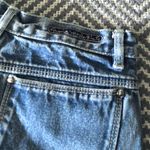 Gloria Vanderbilt High Rise Cutoff Mom Shorts Photo 3