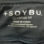 Soybu  Lotus Fit Black Capris (Small) Photo 5