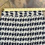 Ann Taylor Petite Beige Houndstooth Mini Skirt 4P Photo 1