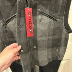 Coffeeshop Hooded Cropped Plaid Puffer Vest Juniors‎ size Large NWT Black Photo 3