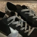 Golden Goose Shoes Photo 5