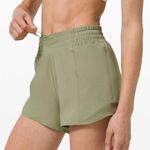 Lululemon Hotty Hot Short *High-Rise 4" Photo 0