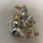 Cinderella Pendant Pin Princess New Broadway Play Silver Photo 3