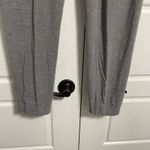 UGG  Women's Gray Jogger Sweatpants Medium Drawstring Waist Pockets Casual‎ Photo 3