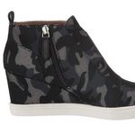 Linea Paolo Felicia wedge sneaker camo black grey size 10 casual shoes Photo 0