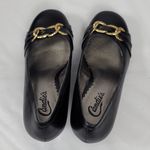 Candie's  Black Faux Leather Chunky Kitten Heels Pump With Gold Chain Bow Sz 8 M Photo 2