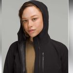 Lululemon NWT RepelShell Classic-Fit Hoodie / Black / 12 Photo 2