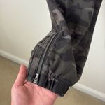 Athleta Farallon Pants Joggers Camo Green Women’s Size 16 Terry Pull On Pockets Photo 5