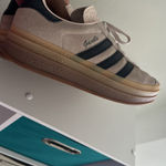 Adidas Pink  Gazelle Sneakers Photo 4