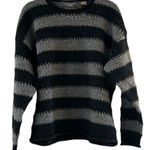 Eastern Mountain Sports  Women’s 100% Wool Gray Striped  Sweater Size Medium Photo 0