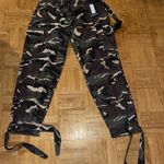 Pretty Little Thing Camo Pants Photo 3