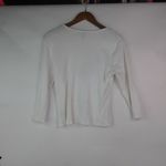 Bill Blass  L Ribbed Painted Butterfly Top in White Photo 2