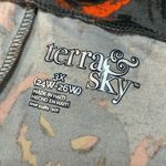 Terra & Sky Plus Size Sueded Halloween Leggings Photo 1