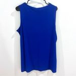 Electric blue 3 ring sleeveless top size large Photo 2