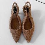 Gianni Bini pumps tan shearling Britnie slingback kitten heels pointy SZ 6 NEW Photo 2