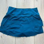 Athleta MOMENTUM SKORT In COASTAL TEAL Size Small Ruffle Tennis Pickleball Skirt Photo 2