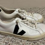 VEJA Esplar Logo Leather Low-Top Sneakers White Black- Size 36 (5) Photo 4