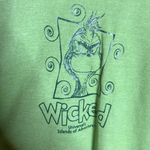 Vintage The Grinch ‘Wicked’ Universal Studios Orlando Ringer Tee Size Small Green Photo 5
