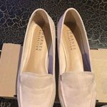 Journee Collection Women’s Tullie Flat Slip-ON Beige Faux Suede Size 10 New Flaw Photo 3