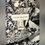 Susan Graver  Gray White Snake Print Wind Breaker Hood Cinch Waist Pockets Size L Photo 6