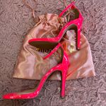Miss Lola Heels Photo 2