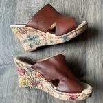 BOC Women’s Size 7 Slip On Wedge Sandals Floral Details Brown Photo 0