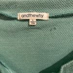 Andthewhy  Boutique Women’s Seafoam Green Long Sleeve Shirt Size L Photo 3
