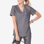 FIGS  Catarina One-Pocket Scrub Top Graphite Gray Medium Nurse Healthcare Classic Photo 1