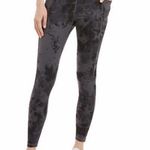 Danskin Ladies High Rise 7/8 Tie Dye Legging with Pockets, Small (4-6) Photo 0