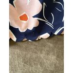 Isaac Mizrahi  Women’s Size 4 Scalloped Hemmed Shorts Photo 1