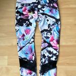 Apana Capri Leggings Photo 1