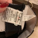 Alleson woman’s medium black capri softball pants Photo 7