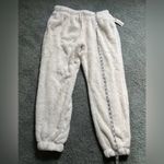No Boundaries  Plush Joggers Sz L 12-14 White Pockets Drawstring NWT Cozy Comfy Photo 2