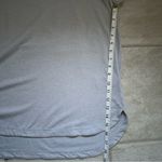 Athleta Uptempo Tee Short Sleeve Active Grey Neutral Gym Workout Top Size XL Photo 6
